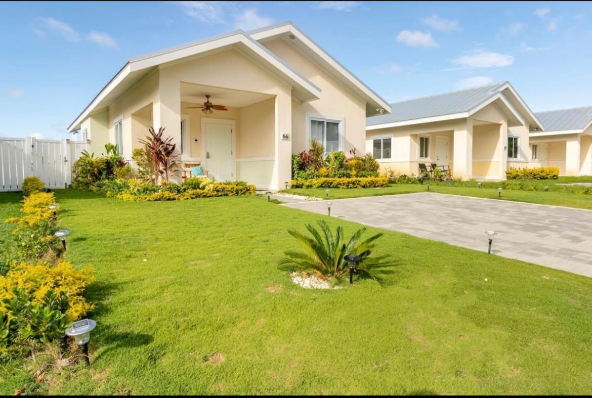 Natty'S Cozy Beach House In Hanover Jamaica Lucea Exterior foto